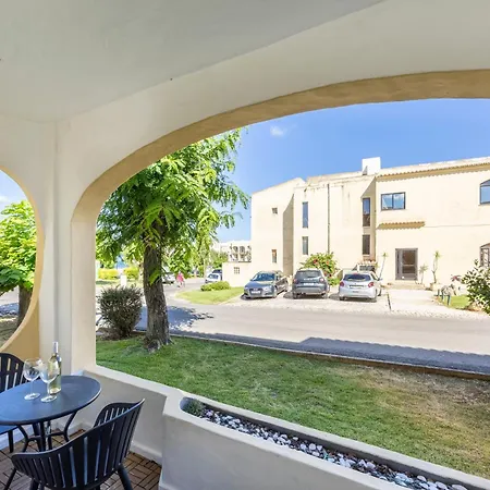Apartment T1 Morderno -